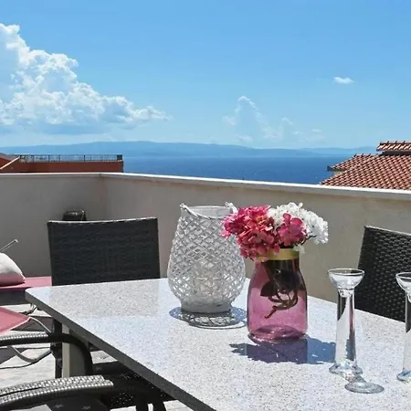 With Parking Space Mavarstica, Ciovo - 20073 טרוגיר