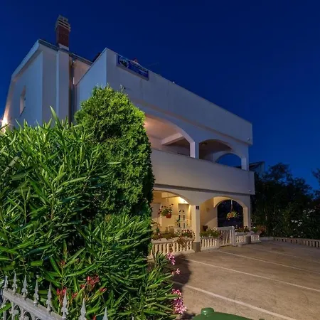 With Parking Space Mavarstica, Ciovo - 20073 * Trogir