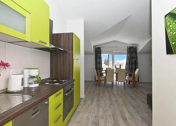 With Parking Space Mavarstica, Ciovo - 20073 Appartement Trogir