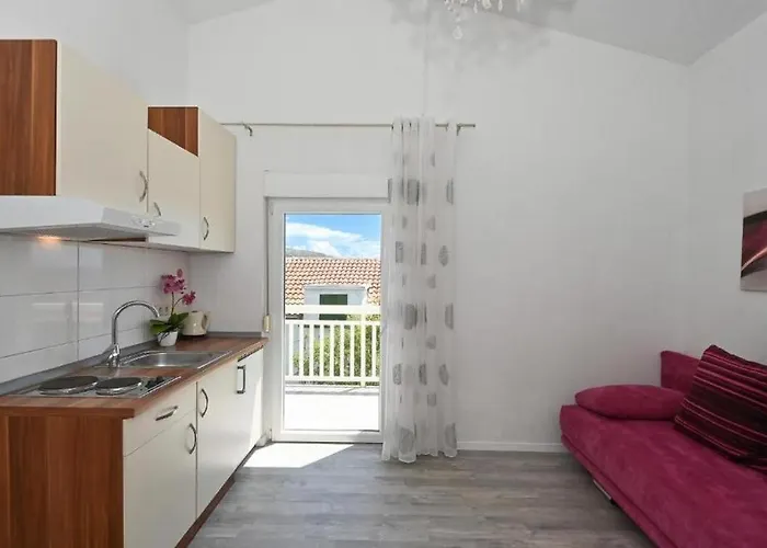 With Parking Space Mavarstica, Ciovo - 20073