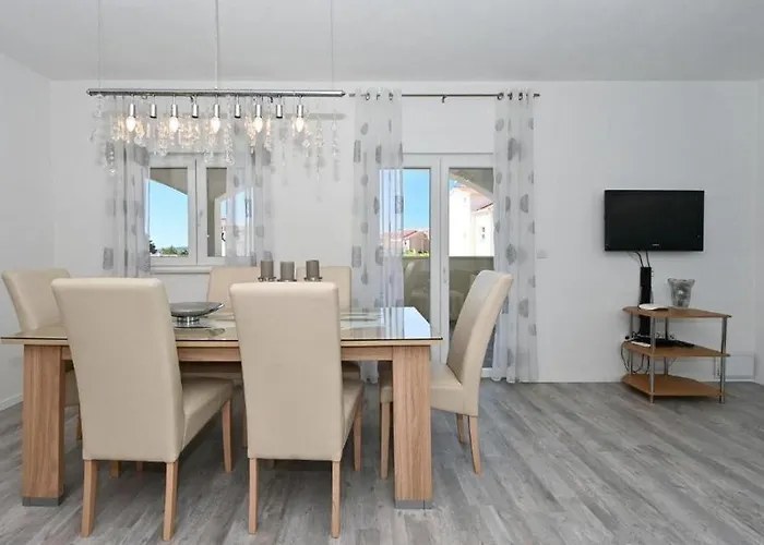 With Parking Space Mavarstica, Ciovo - 20073